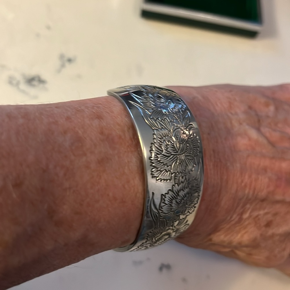 Kirk Stieff Pewter Bracelet - Picture 3 of 5
